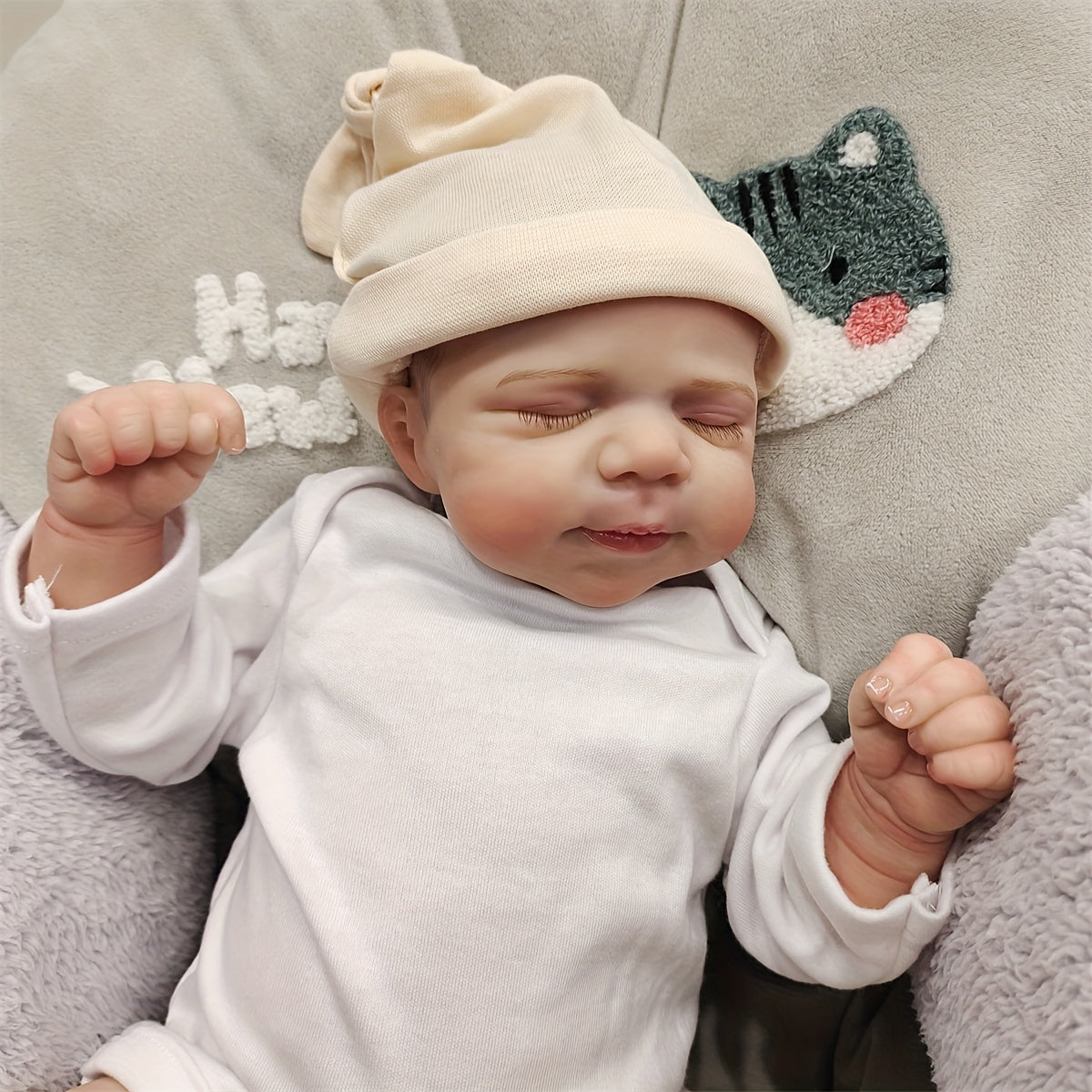 19 Inch Lifelike Close Eyes Reborn Doll Boys/Girls