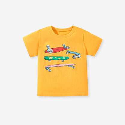 Short-sleeved boy's T-shirt with skateboard print in cotton