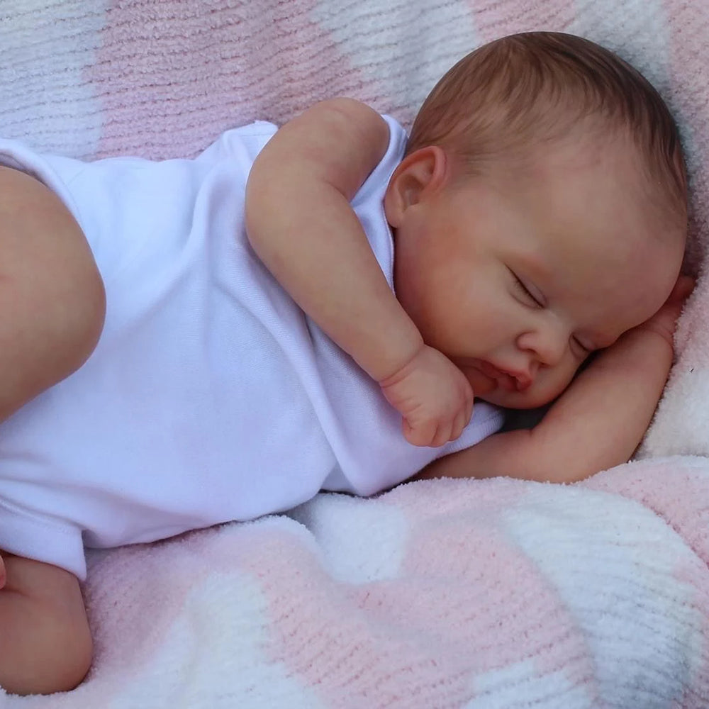 19 Inch Lifelike Close Eyes Reborn Dolls-Quinbee