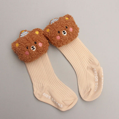 2-piece baby hat and socks set (Ships within 24 hours)