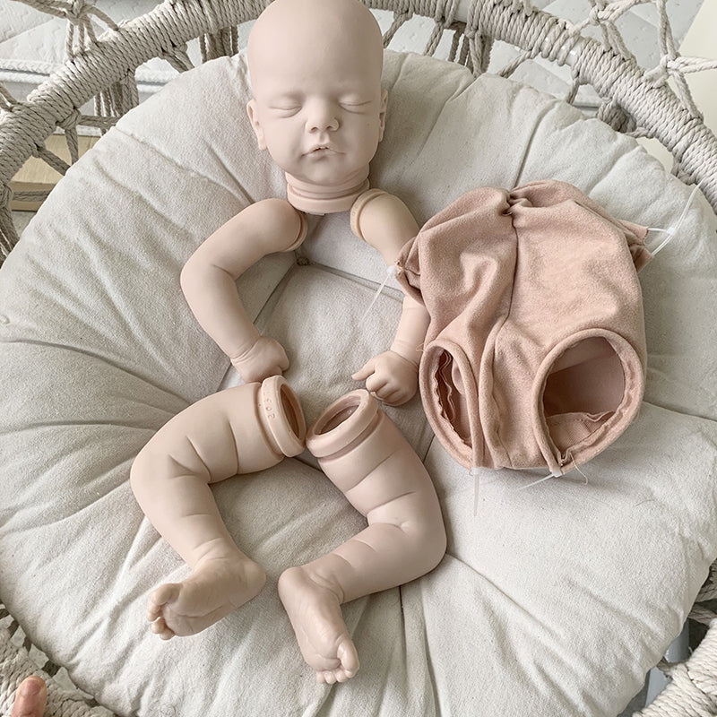 Closed Eyes of Sam 19 inch Doll Kit