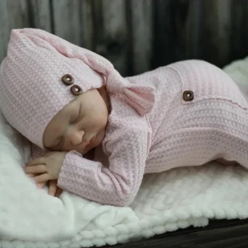 20 inch Cecilia Close Eyes Reborn Dolls-Laura