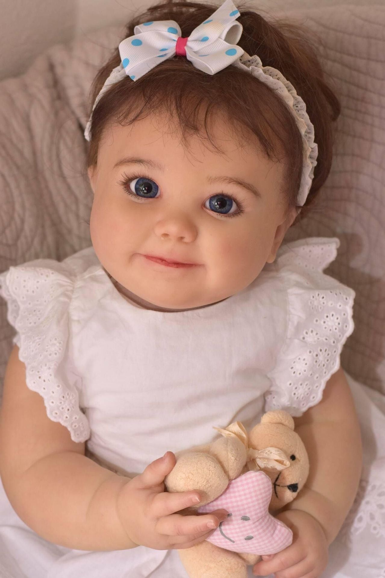 Sylvia 60cm Open Eyes Short Hair Reborn Doll-June Awake