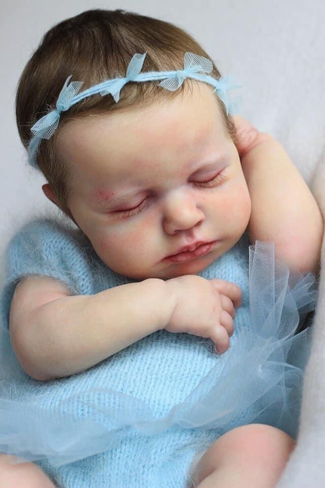 Merle 20 inch Reborn Dolls with Closed Eyes-Loulou