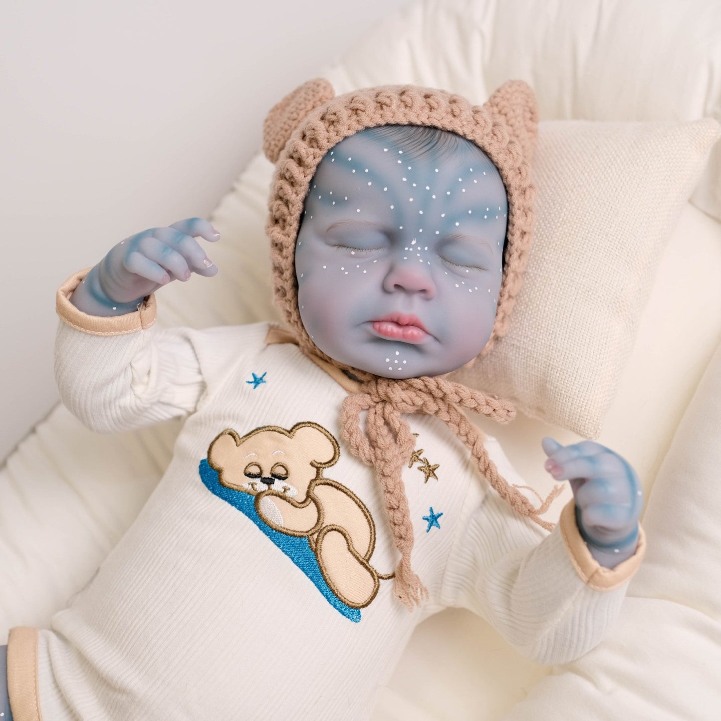 19 inches Closed Eyes Reborn Doll Avatar-Loulou