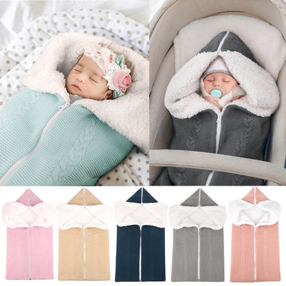 Warm knitted fleece sleeping bag for 17-24 inch Reborn Dolls