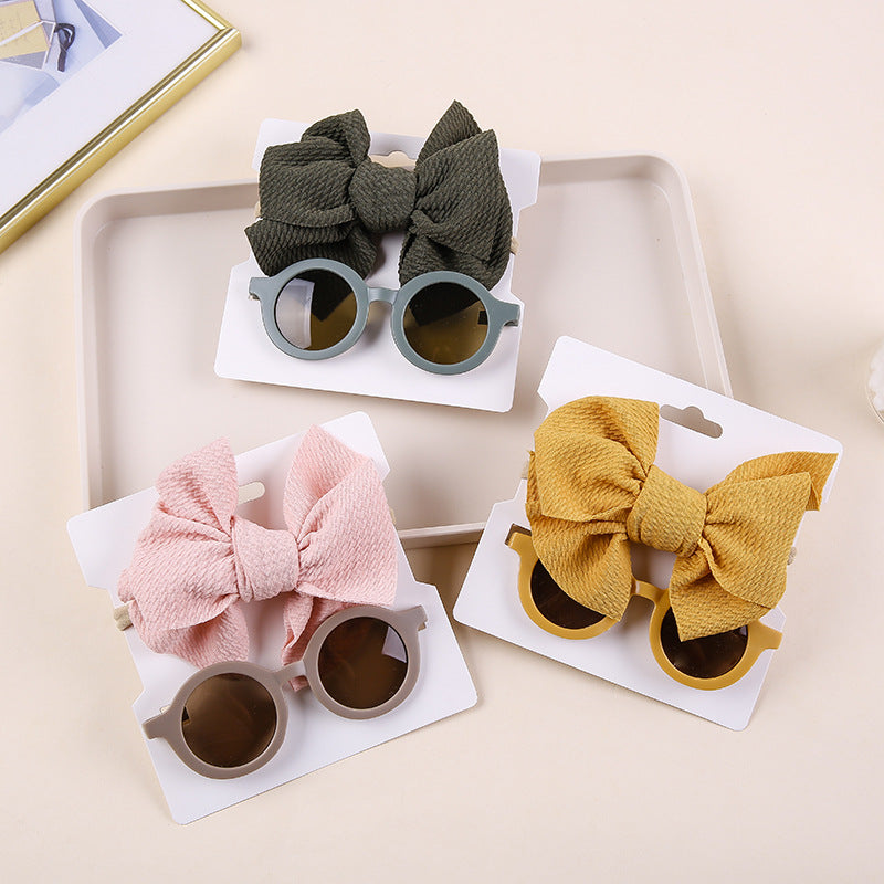 Two-piece set of sunglasses with bow nylon band