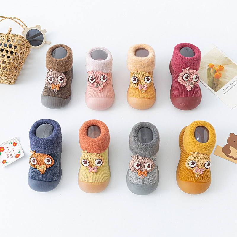 Warm baby shoes with soft sole Big cartoon eyes