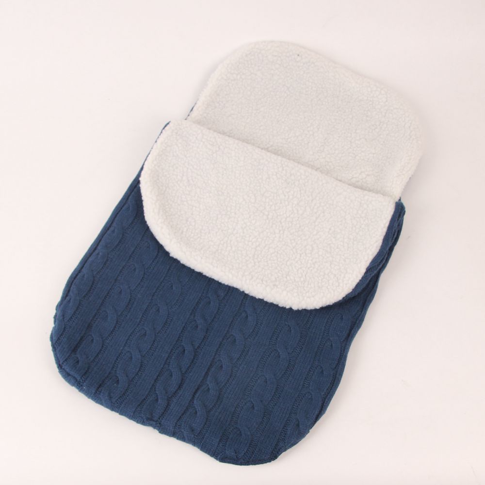 Solid color warm knitted fleece sleeping bag for 17-24 inch reborn dolls