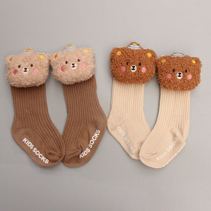 2-piece baby hat and socks set